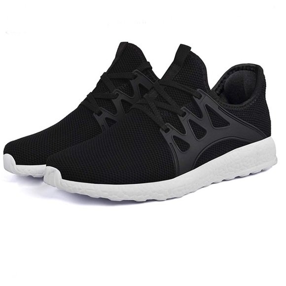 mens black walking sneakers